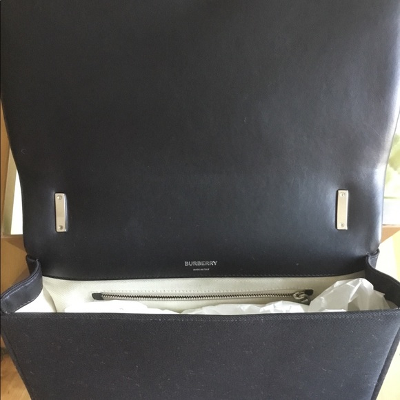 NIB Burberry Lola Medium Canvas and Leather Bag - Picture 10 of 12